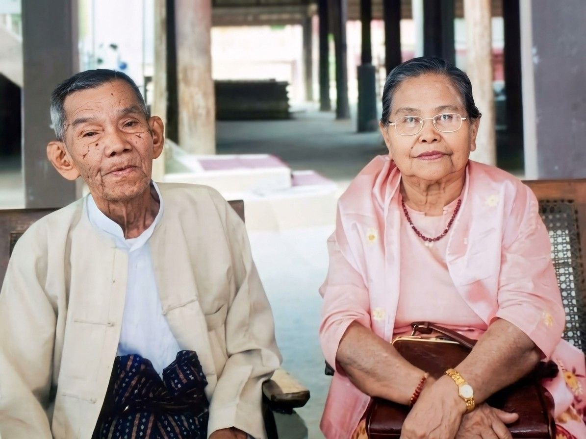 ဦးဟန်သိန်းနှင့် ဒေါ်တင်တင်အုန်း